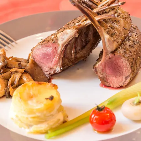 Logis Restaurant Le Vedaquais