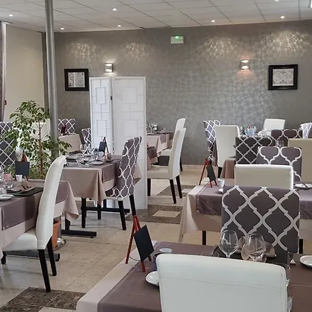 מלון Logis Restaurant Le Vedaquais Vaas