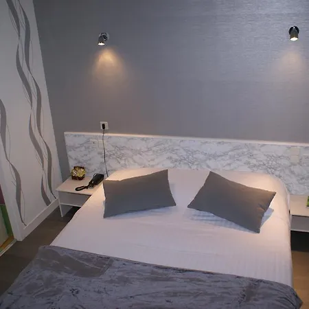 Logis Restaurant Le Vedaquais 3* Vaas