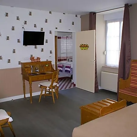 Logis Restaurant Le Vedaquais 3*