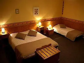 Logis Le Vedaquais 3*