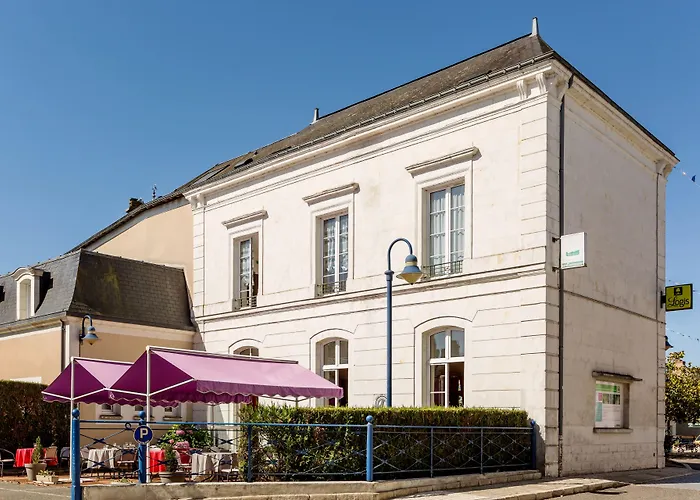 Hotel Logis Restaurant Le Vedaquais Vaas